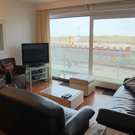 In Near The * ניופורט