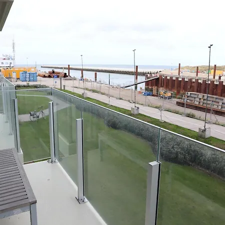 Den Oever Vi 103 With A Sea View Apartamento
